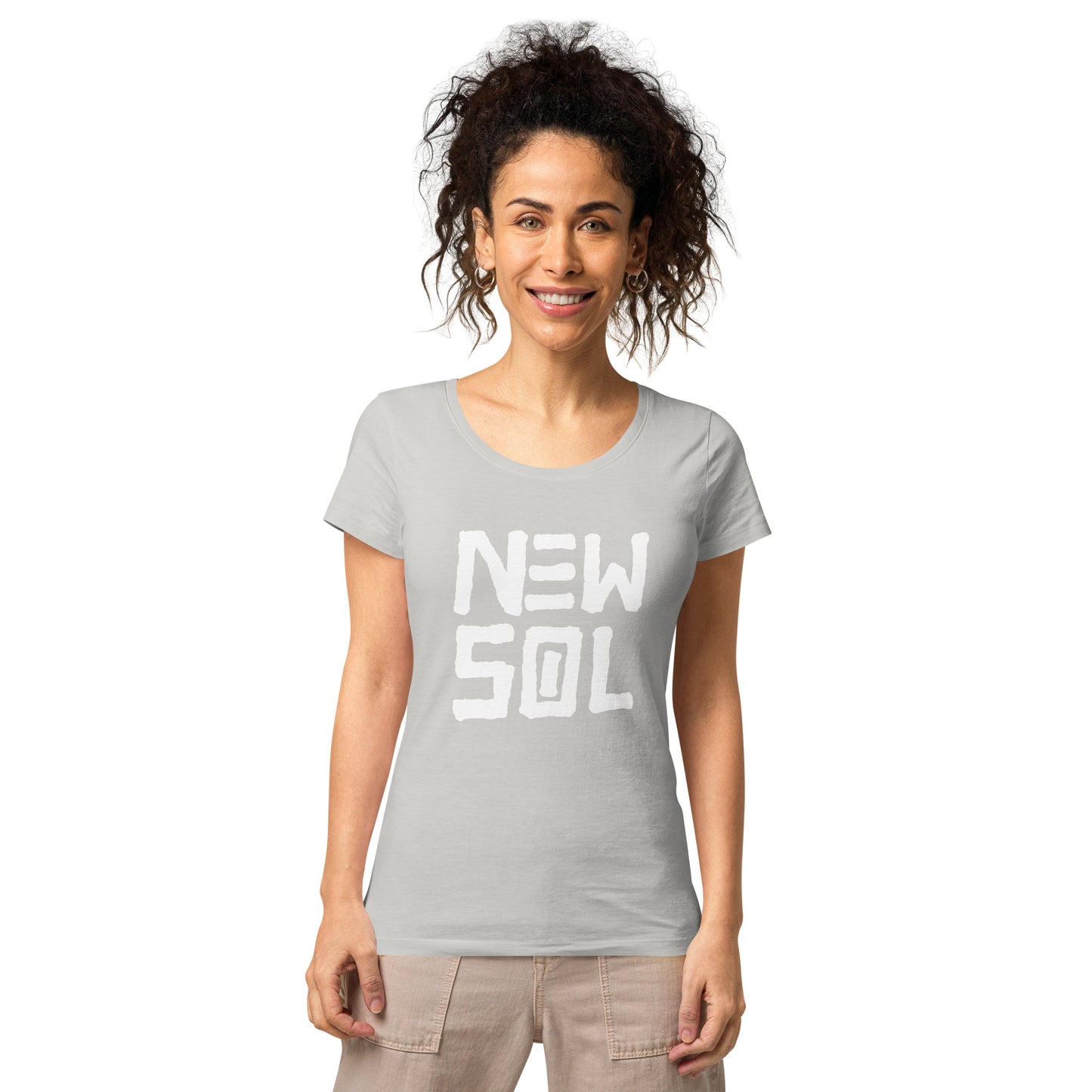 Women’s basic organic t-shirt