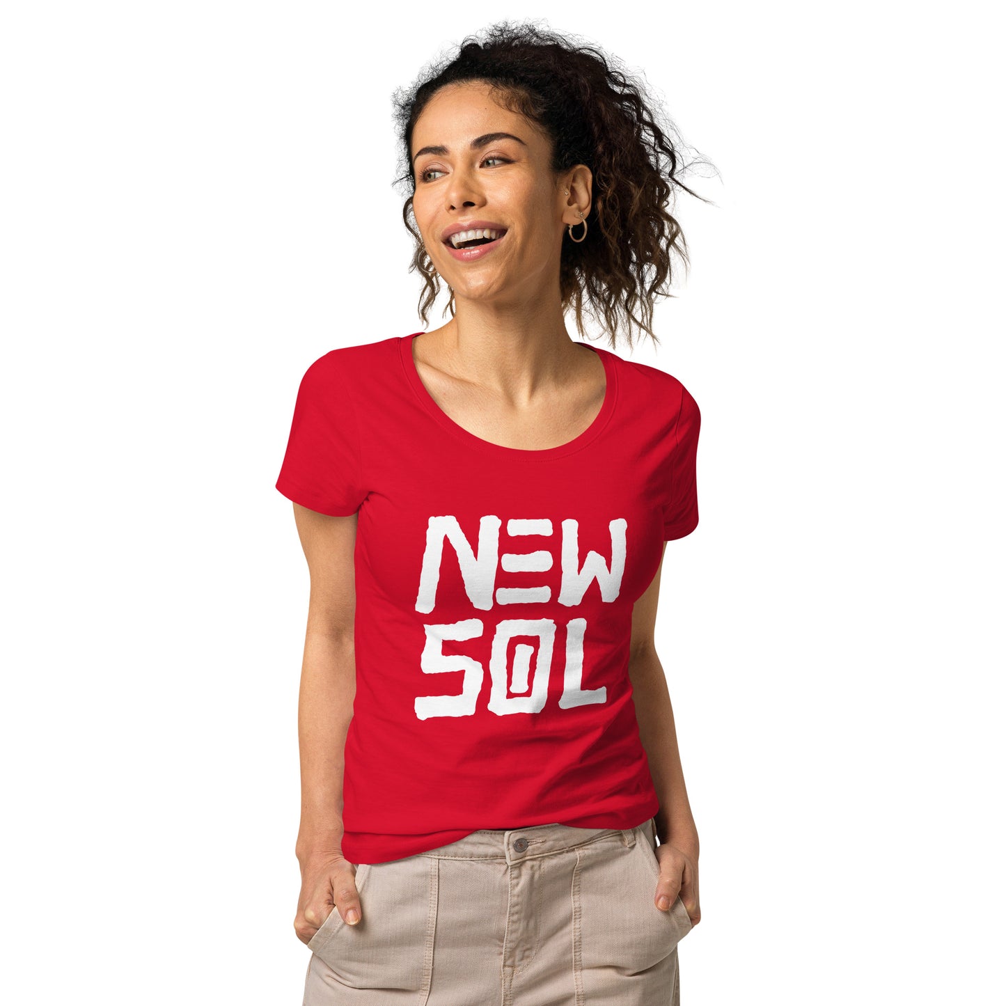 Women’s basic organic t-shirt